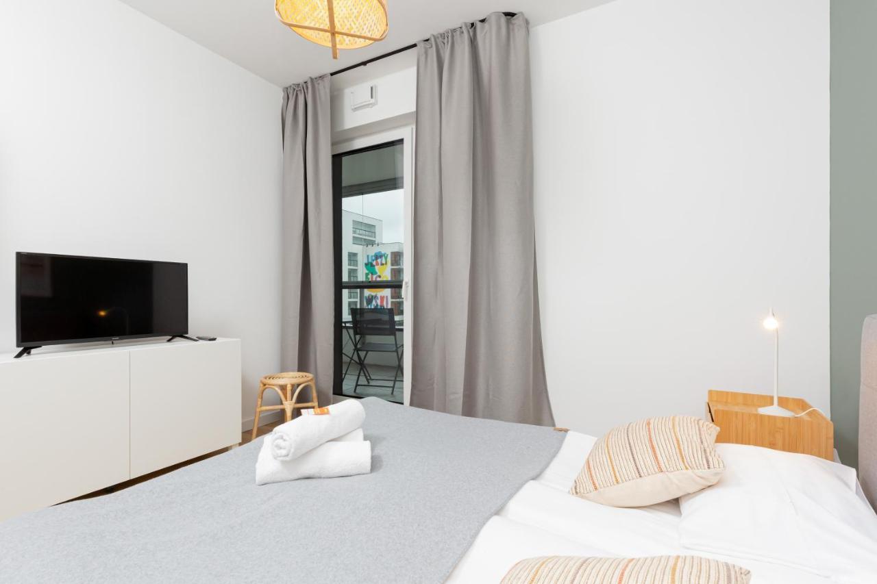 Artistic Zoliborz Apartments By Noclegi Renters Варшава Екстериор снимка