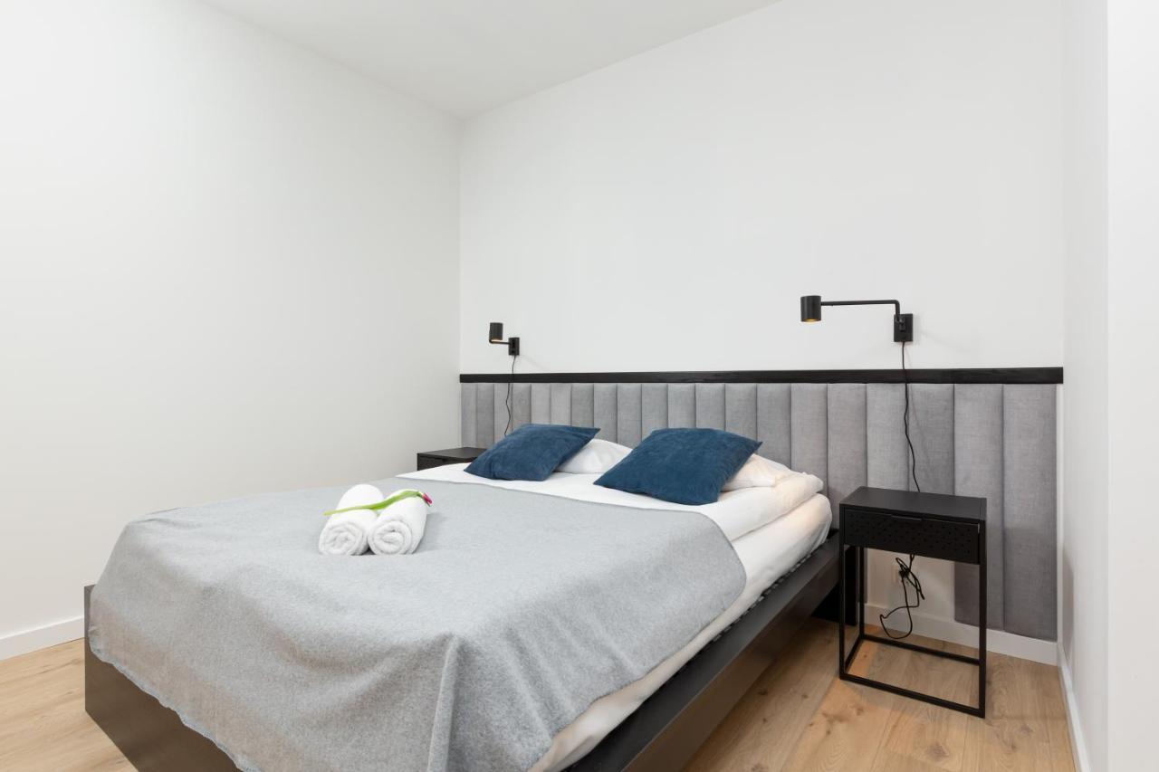 Artistic Zoliborz Apartments By Noclegi Renters Варшава Екстериор снимка