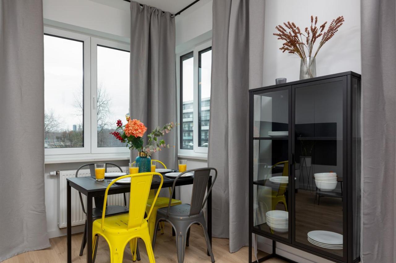 Artistic Zoliborz Apartments By Noclegi Renters Варшава Екстериор снимка