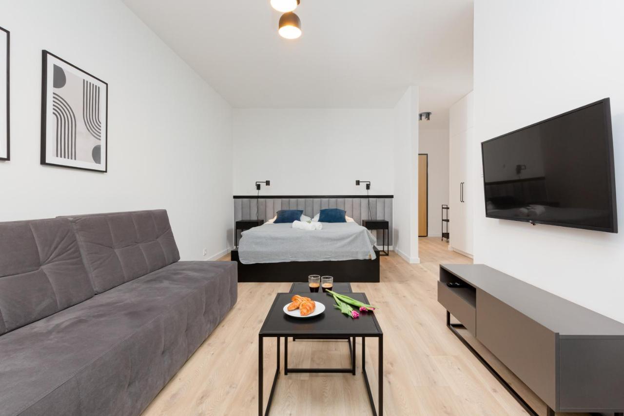 Artistic Zoliborz Apartments By Noclegi Renters Варшава Екстериор снимка