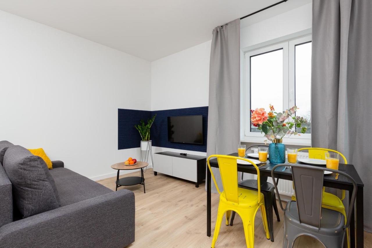 Artistic Zoliborz Apartments By Noclegi Renters Варшава Екстериор снимка