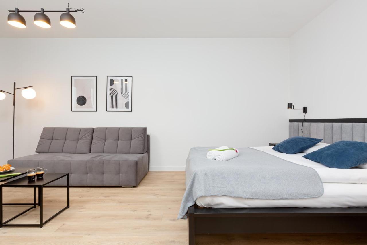 Artistic Zoliborz Apartments By Noclegi Renters Варшава Екстериор снимка