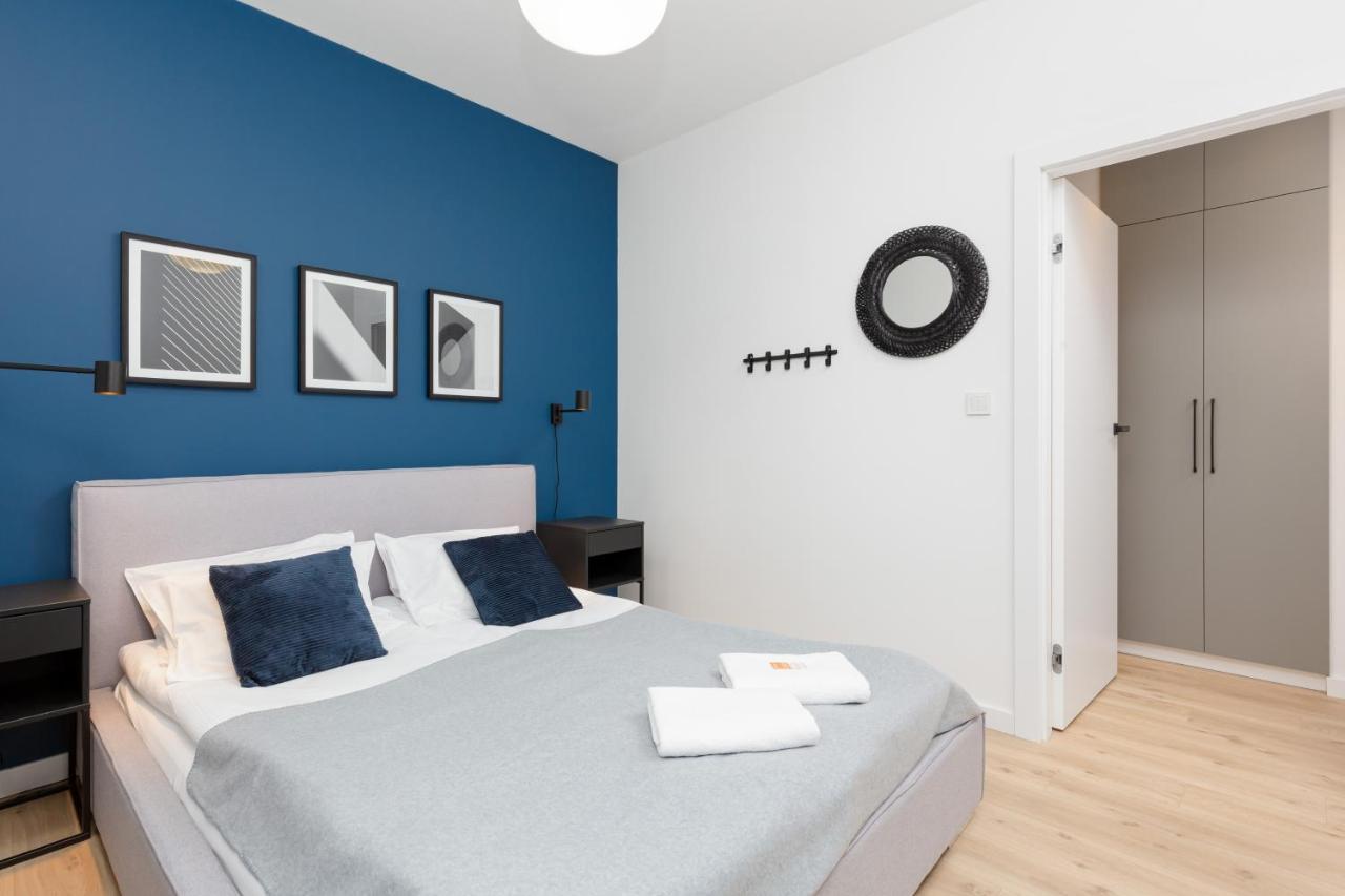 Artistic Zoliborz Apartments By Noclegi Renters Варшава Екстериор снимка